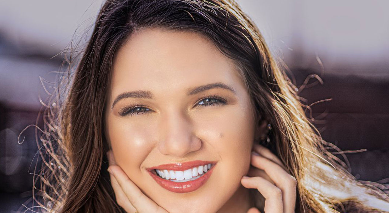 askew-dental-care-teeth-white